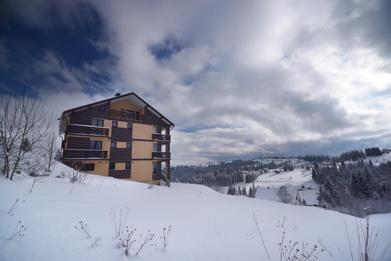 Ozone Minihotel Яблоница Экстерьер фото